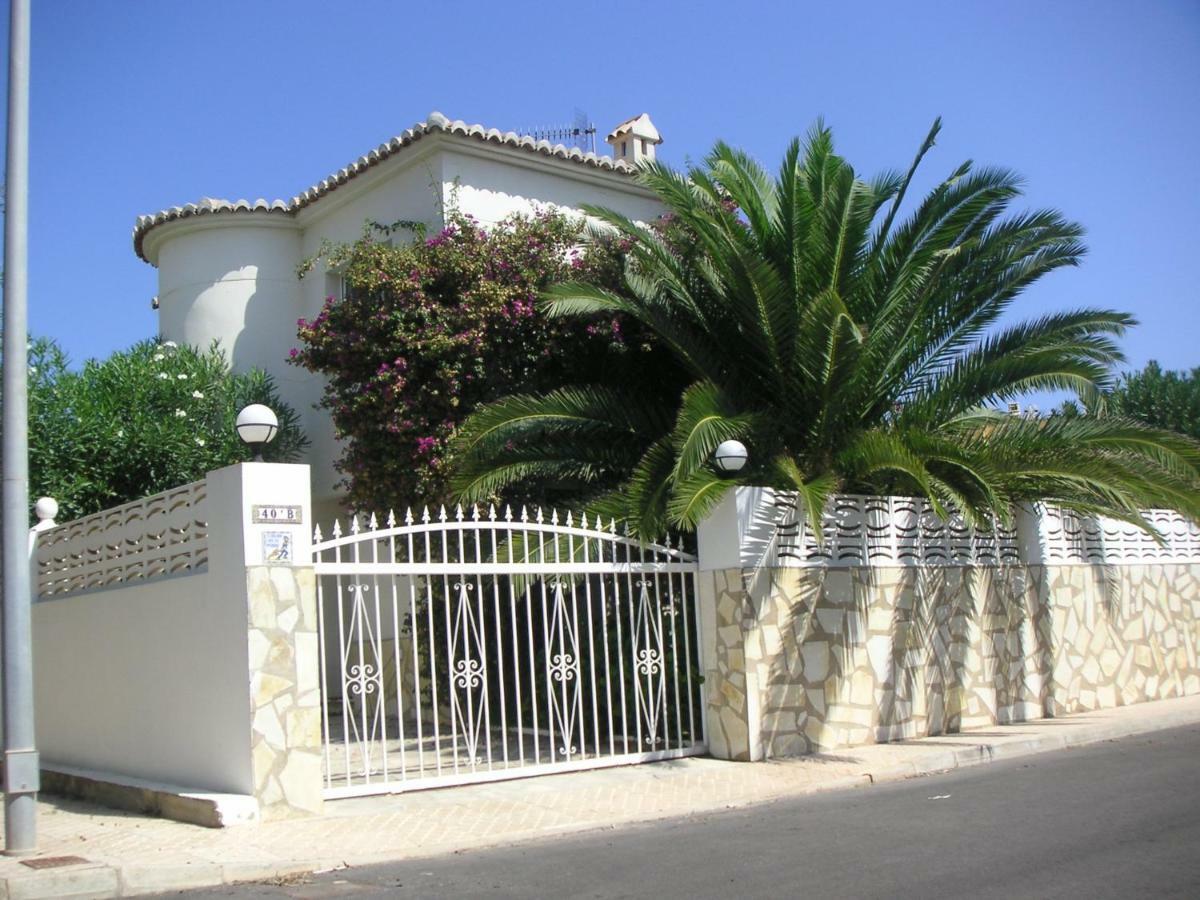 Frente Al Mar - Velazquez Villa Oliva Luaran gambar